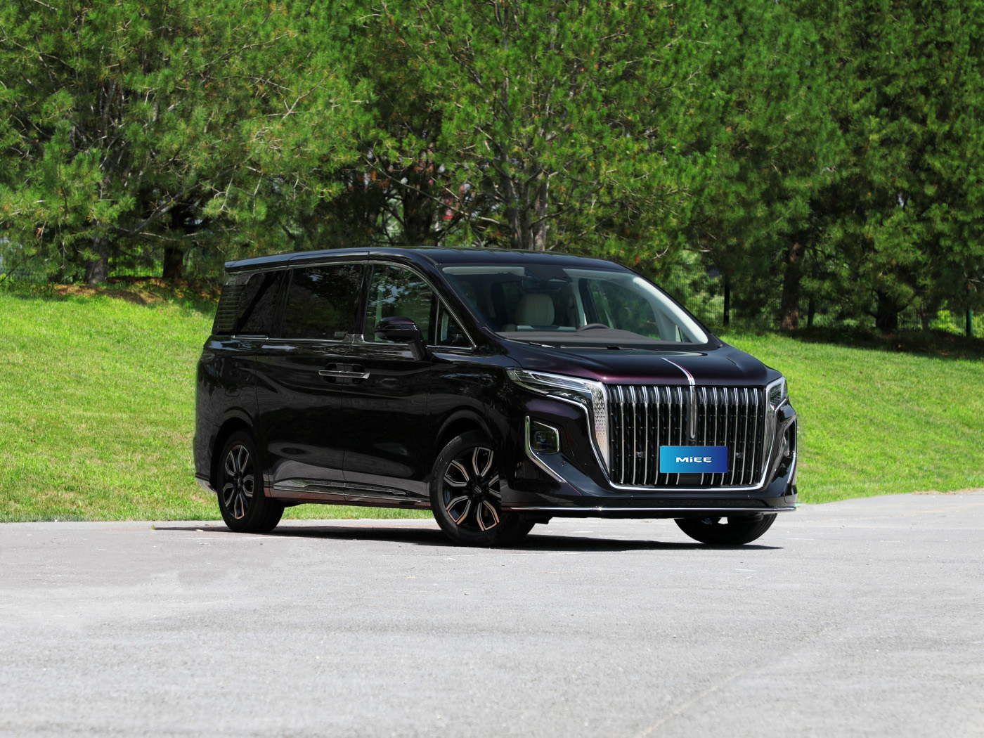 Hongqi-HQ9