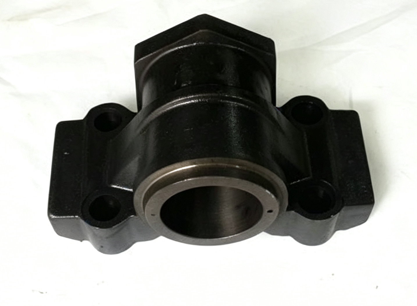 Trunnion Hub Assembly (New Single‑Clip Type) 2904081‑T38H0 for Dongfeng Tianlong / Dalianshen / EQ153