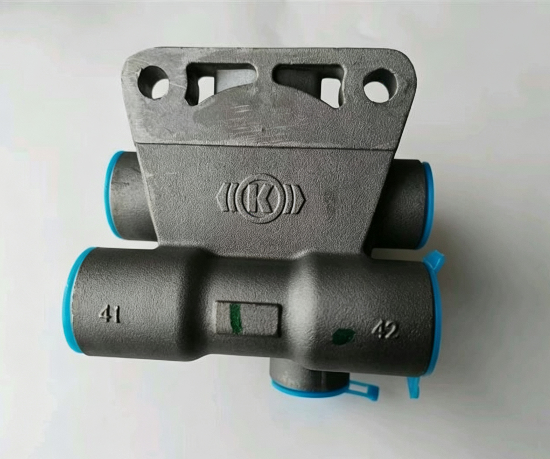 Knorr‑Bremse Relay Valve Assembly K158597N50（AC579BK） for BYD & ISUZU Bus